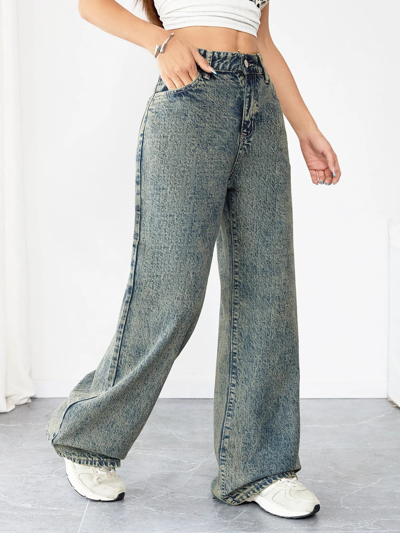 Chic Loose Fit Wide Leg Denim Jeans for Women High Waist Flattering Pants Vintage Style Baggy Jeans Streetwear Outfit
